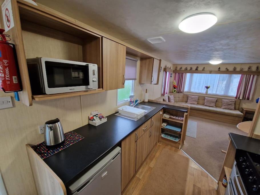 Homely 3 Bed Van @ Weymouth Bay المظهر الخارجي الصورة